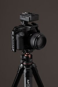 camera on tripod 